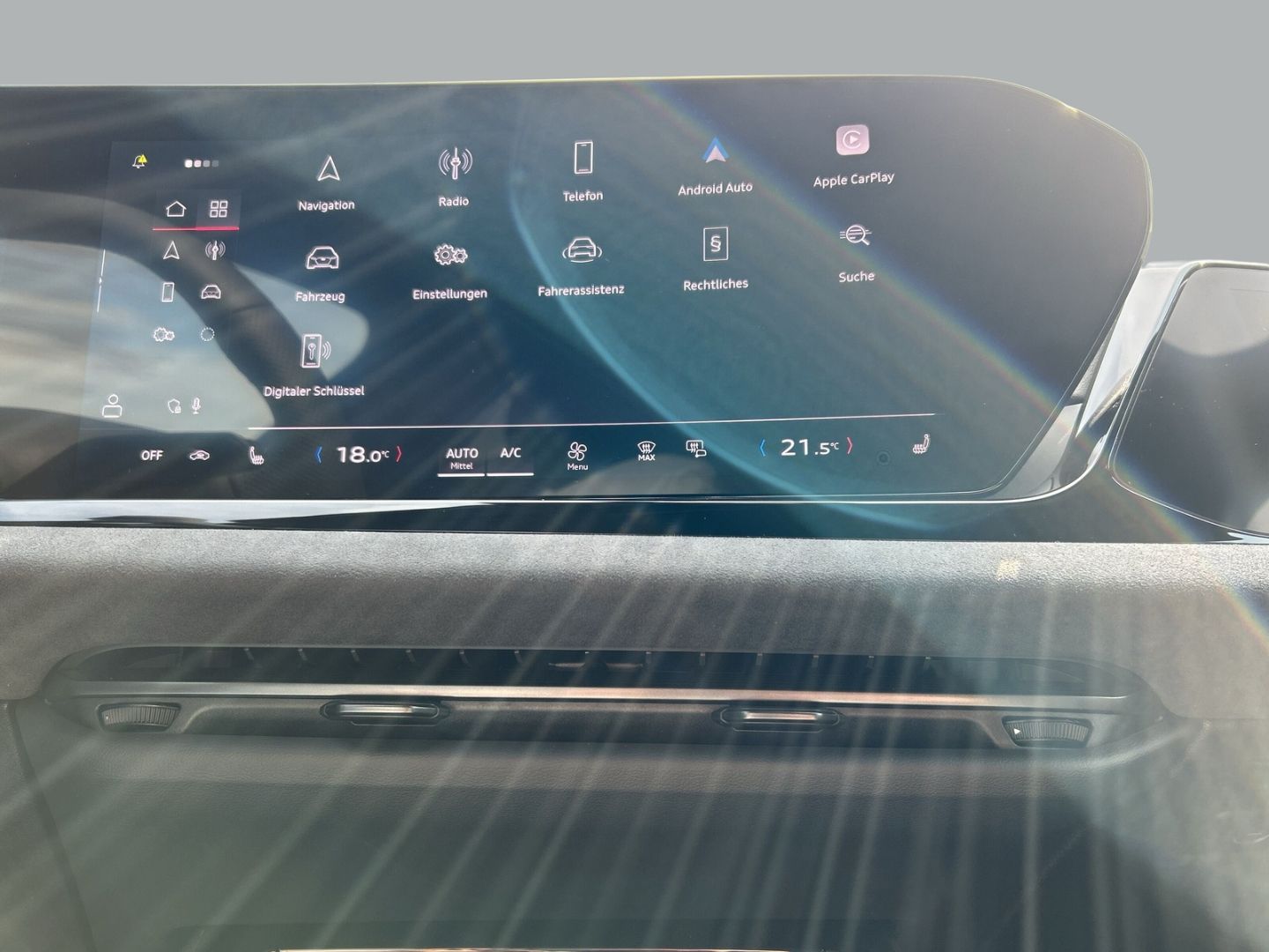 Fahrzeugabbildung Audi A6 Avant 2.0 TDI HUD+AHK+NAVI+LEDER+B&O+LED