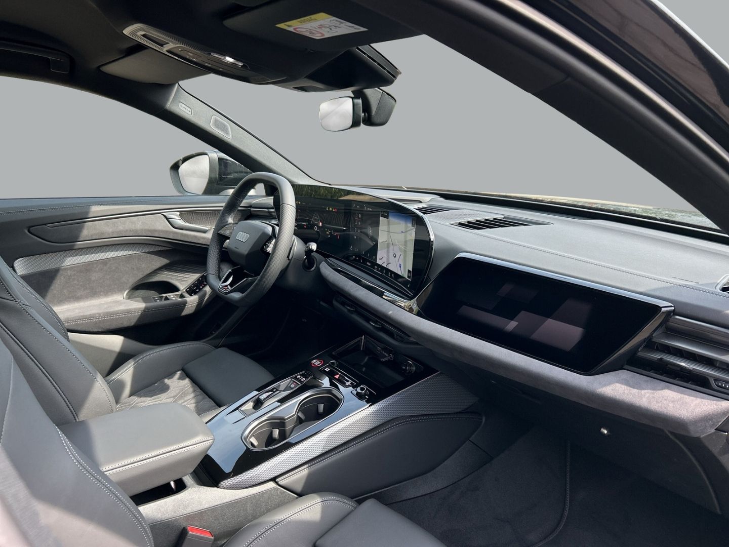 Fahrzeugabbildung Audi A6 Avant 2.0 TDI HUD+AHK+NAVI+LEDER+B&O+LED