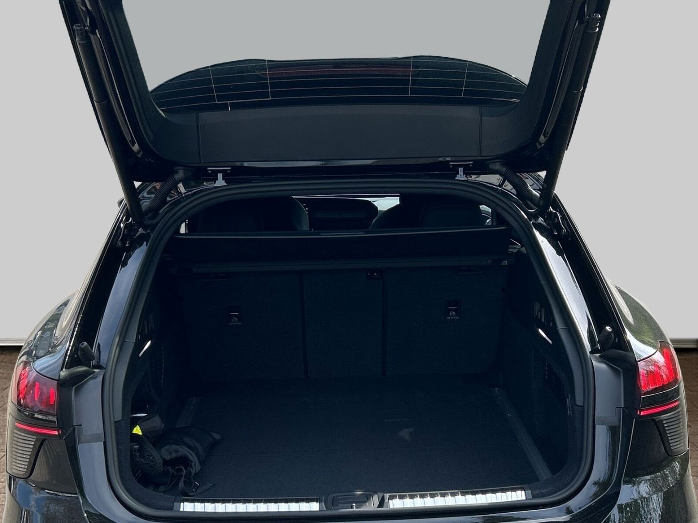 Fahrzeugabbildung Audi A6 Avant 2.0 TDI HUD+AHK+NAVI+LEDER+B&O+LED