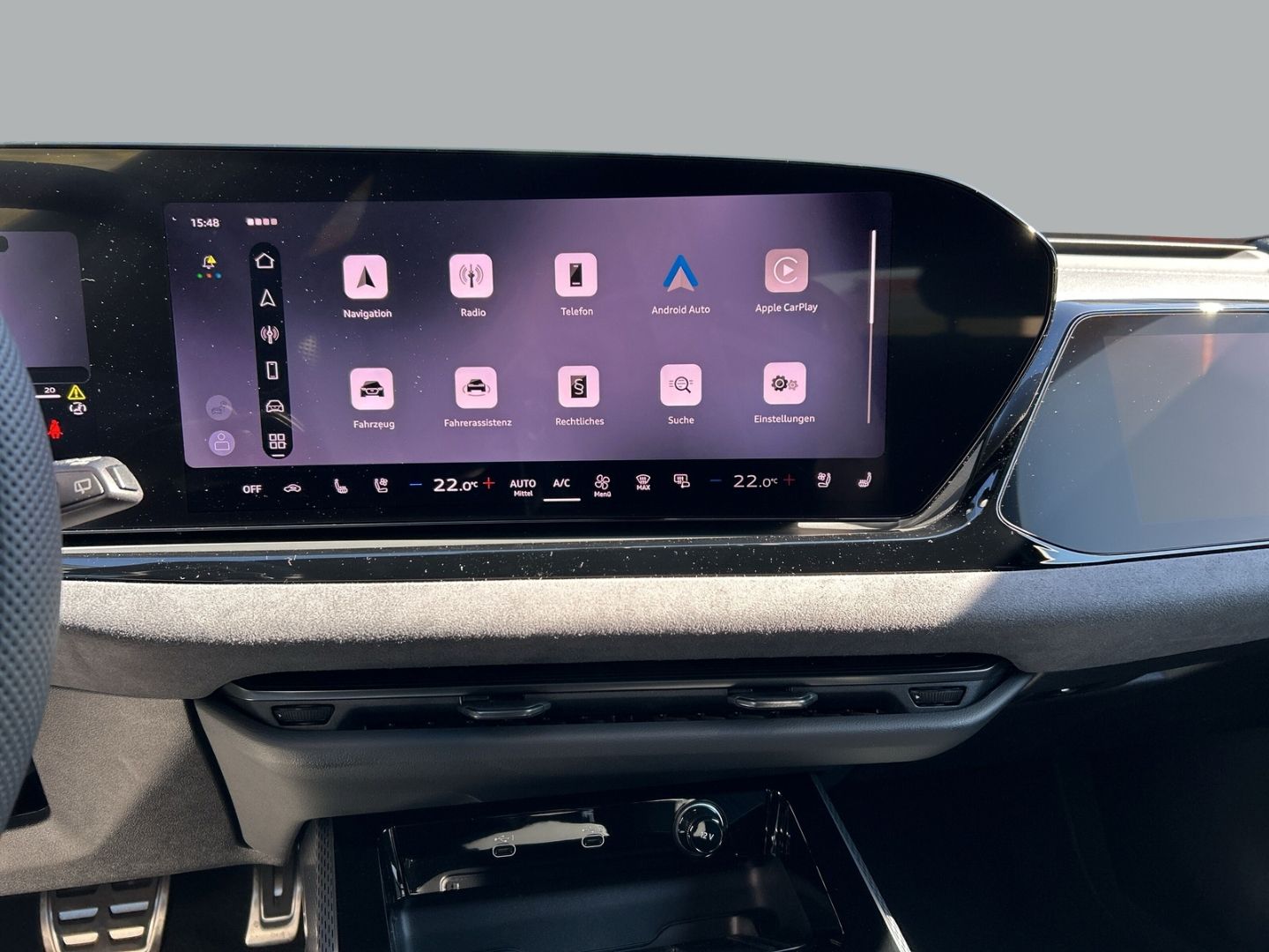 Fahrzeugabbildung Audi A6 3.0 AVANT TDI 220 kW+HUD+AHK+KAMERA+B&O+TECH
