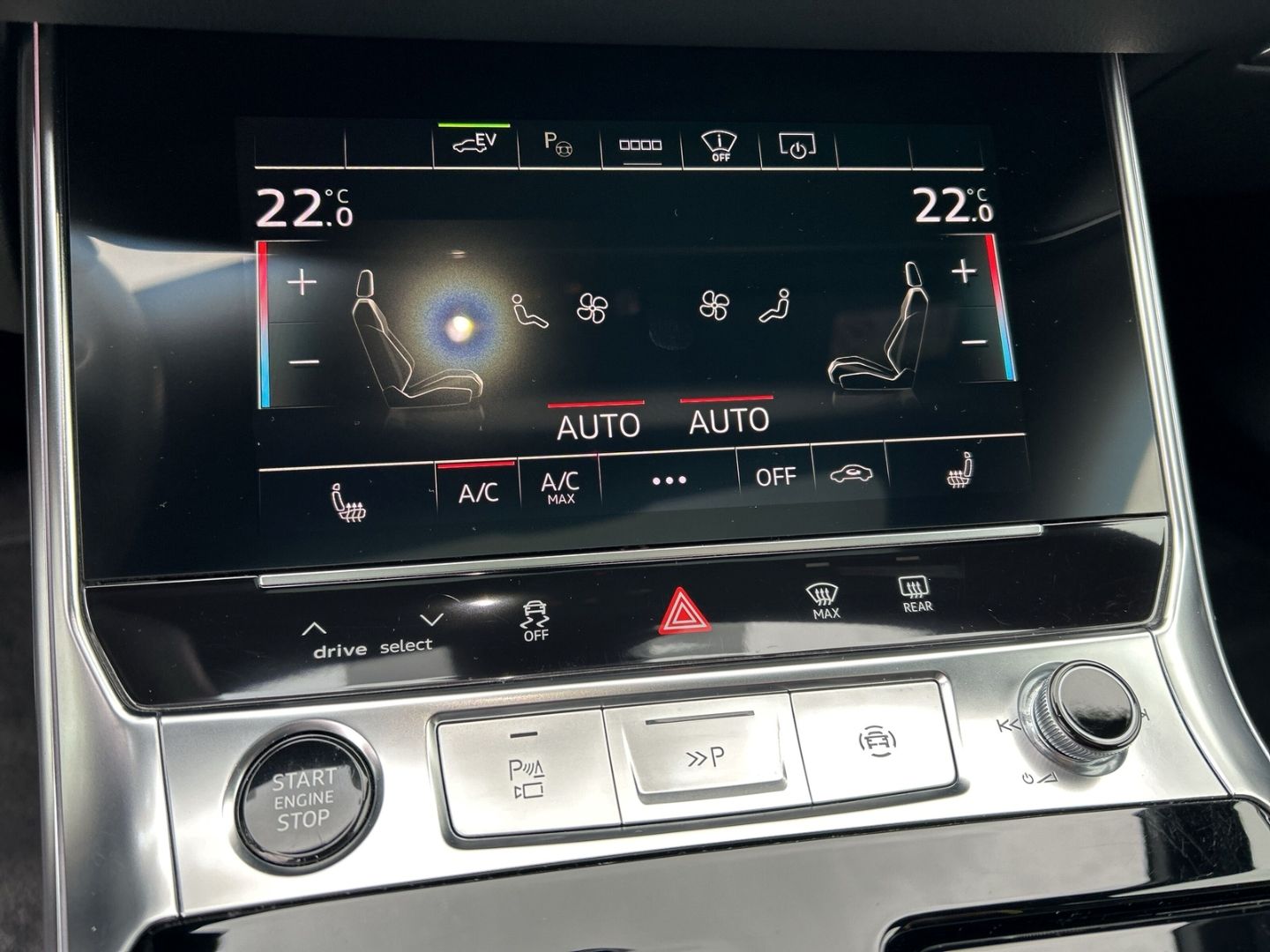 Fahrzeugabbildung Audi A6 Avant 55 2.0 TFSI e quattro sport