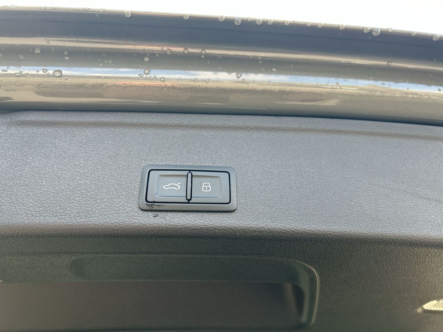 Fahrzeugabbildung Audi A4 Avant 35 TDI S Line Competition+ AHK+ Kamera