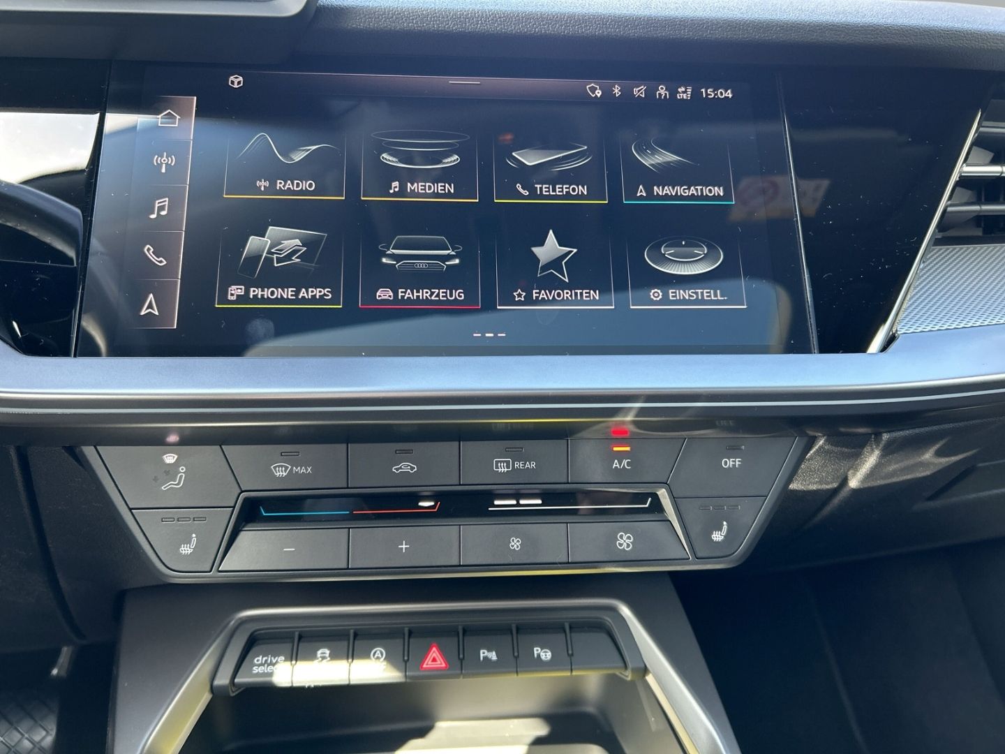 Fahrzeugabbildung Audi A3 quattro advanced Limousine 40 TDI S tronic LE