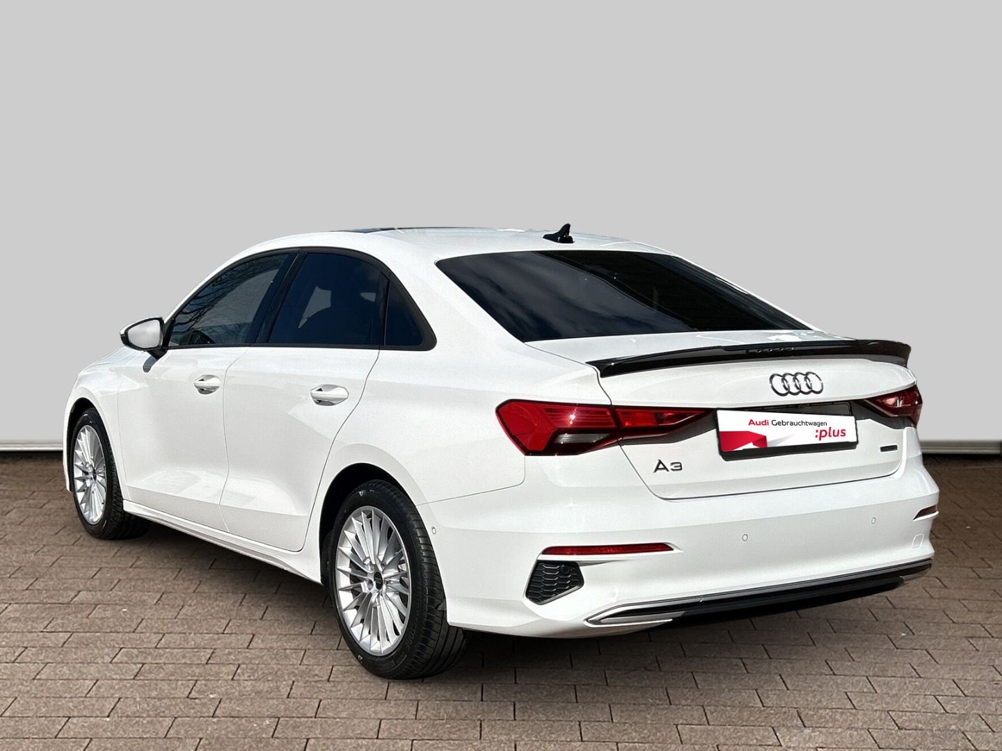 Fahrzeugabbildung Audi A3 quattro advanced Limousine 40 TDI S tronic LE