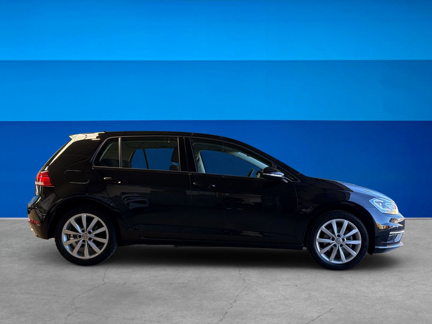 Fahrzeugabbildung Volkswagen Golf VII 1.5 TSI Highline Rear View Navi Clima