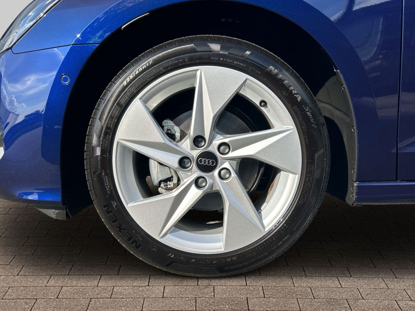 Fahrzeugabbildung Audi A3 Sportback Advanced 35 TDI NAVI+LED+ACC+CARPLA