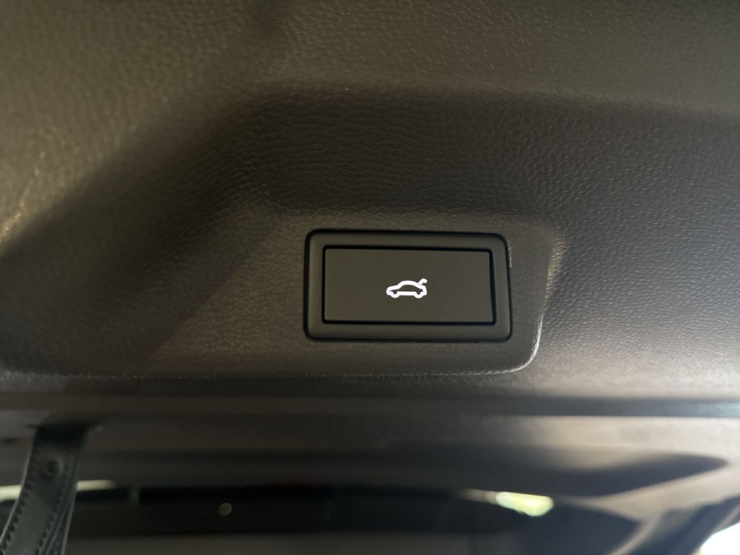 Fahrzeugabbildung Volkswagen ID. Buzz GTX 4MOTION 250 kW (340 PS) 86 kWh LR