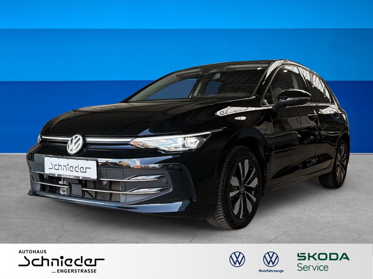 Fahrzeugabbildung Volkswagen Golf 8 1.5 eTSI Goal Rear View AHK