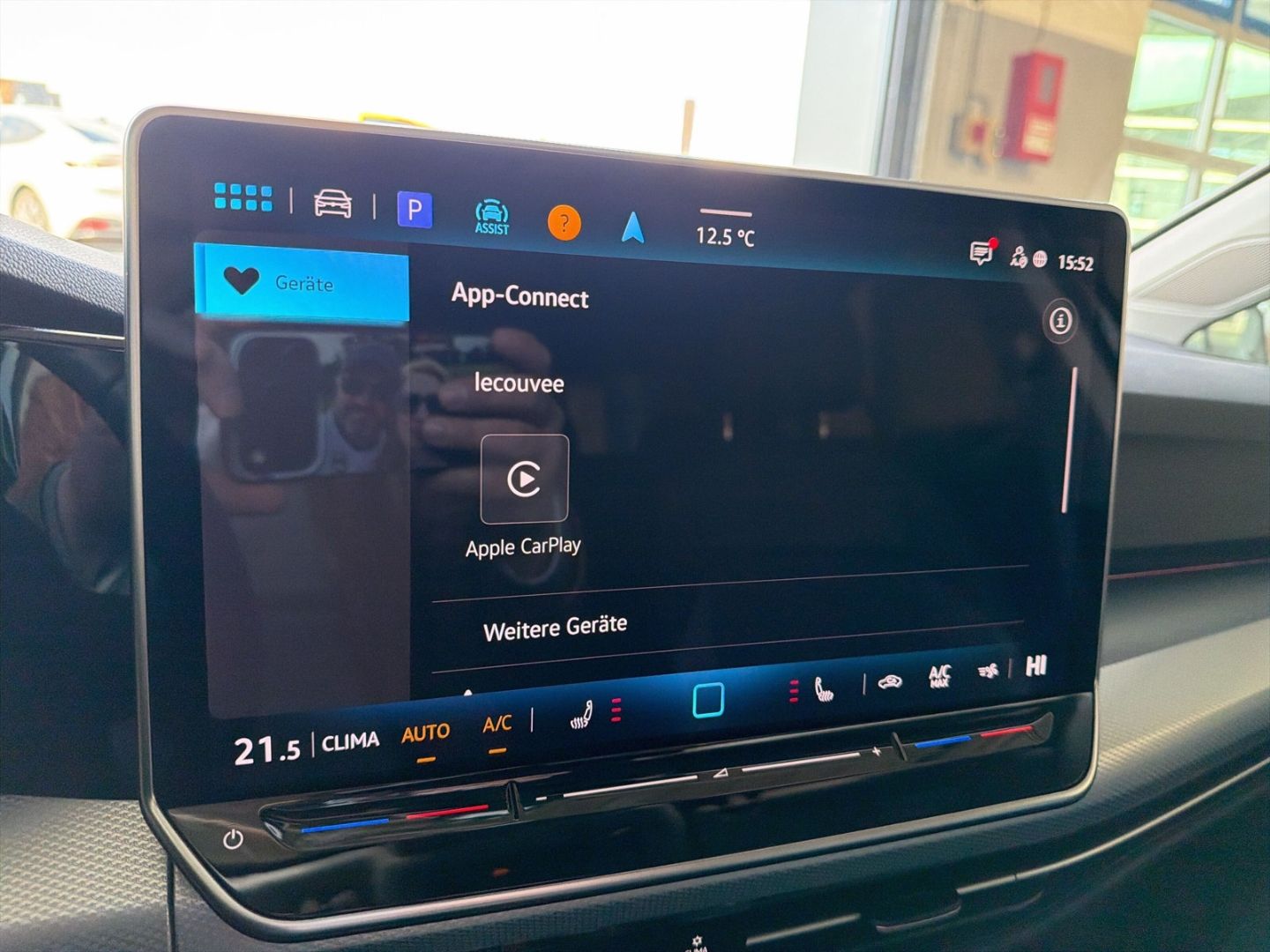 Fahrzeugabbildung Volkswagen Golf 8 1.5 eTSI Goal Rear View AHK