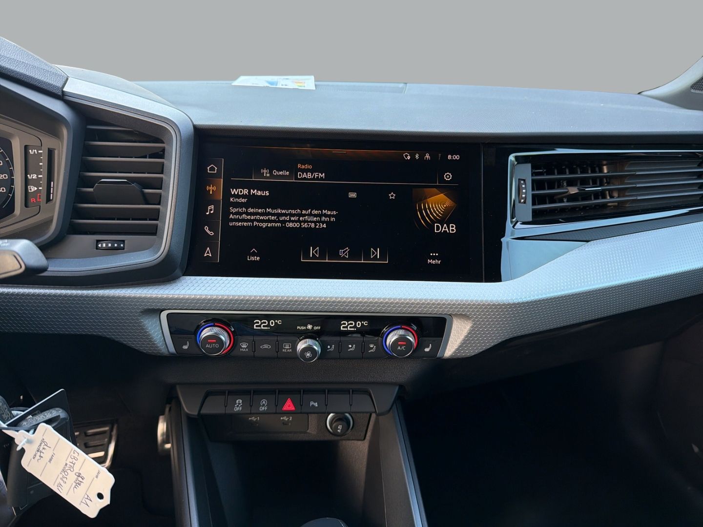 Fahrzeug 17 Fahrzeugabbildung Audi A1 SPORTBACK 30TFSi S-TRONIC+SLINE+VIRTUAL+PDC