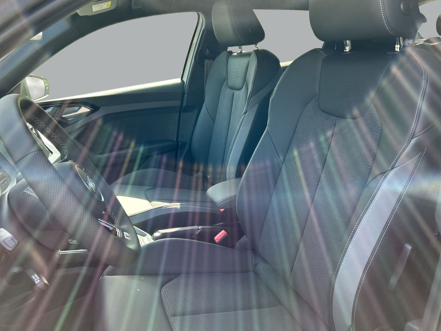 Fahrzeugabbildung Audi A1 SPORTBACK 30TFSi S-TRONIC+SLINE+VIRTUAL+PDC