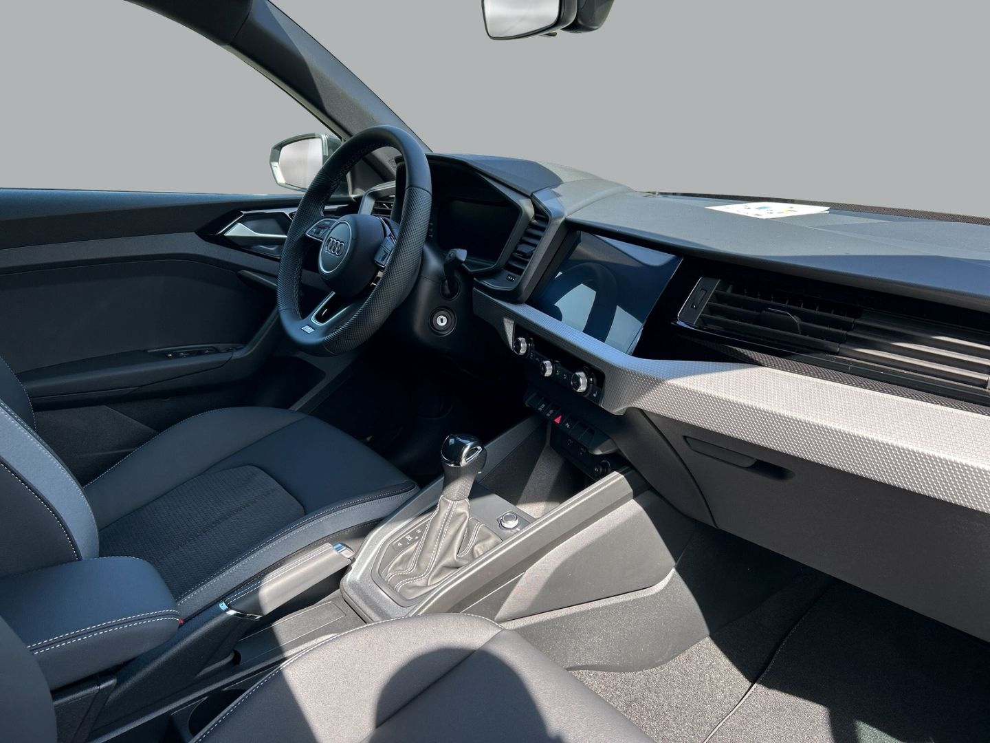 Fahrzeugabbildung Audi A1 SPORTBACK 30TFSi S-TRONIC+SLINE+VIRTUAL+PDC