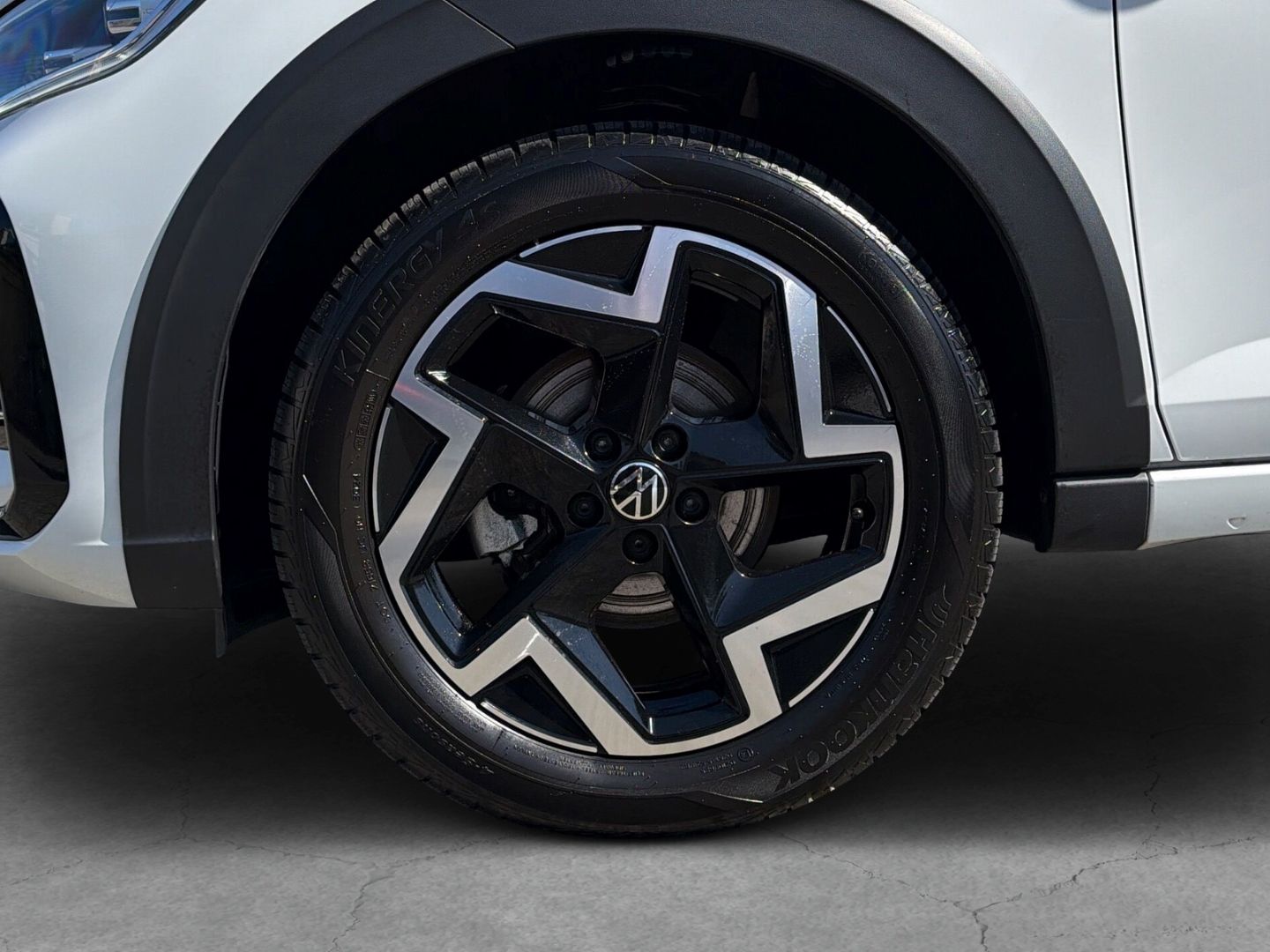 Fahrzeugabbildung Volkswagen Taigo 1.5 TSI R-Line Rear View IQ.DRIVE AHK