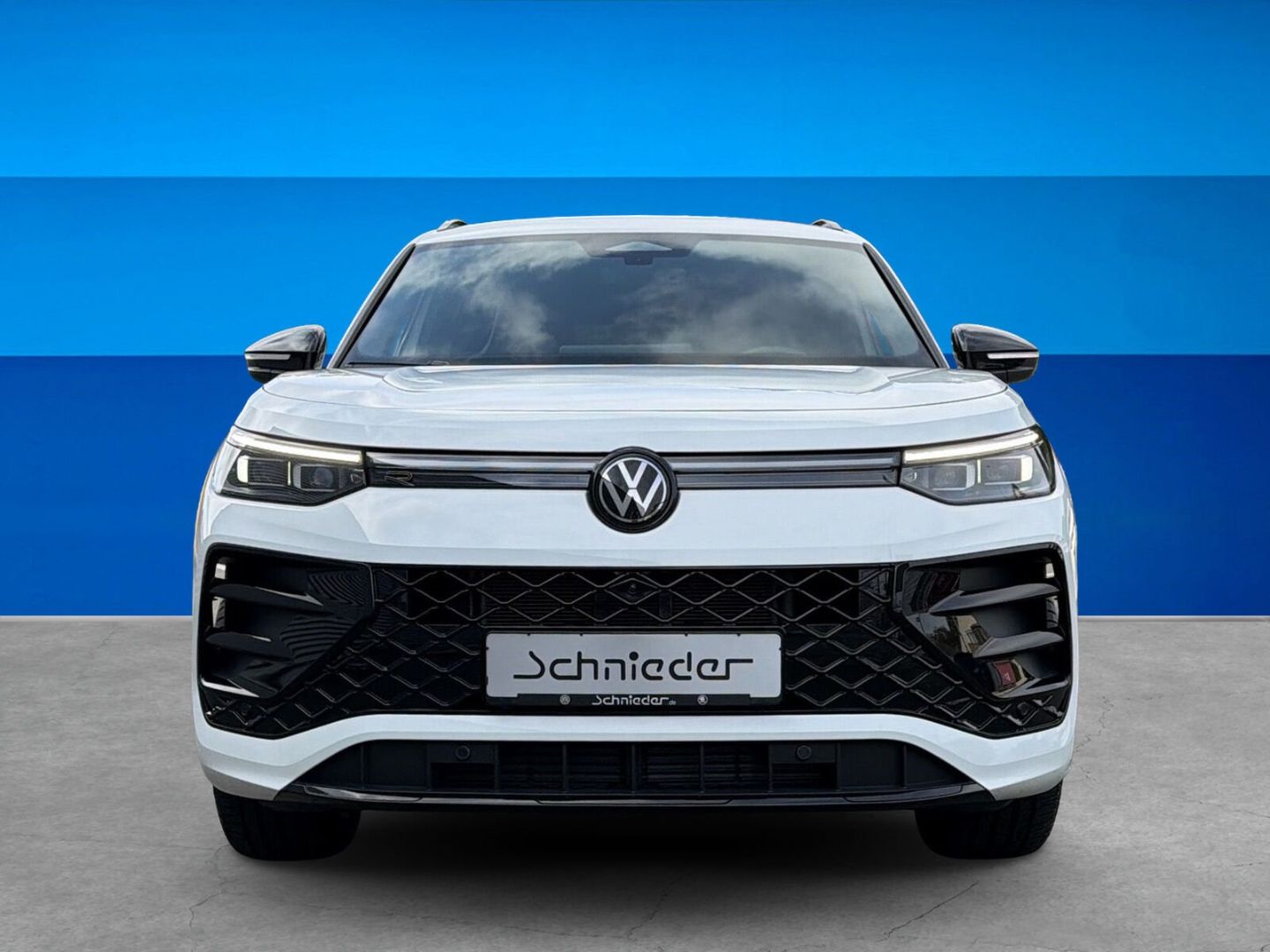 Fahrzeug 8 Fahrzeugabbildung Volkswagen Tayron 2.0 TDI R-Line Black Style 7 Sitzer AHK - mit KI generiert/bearbeitet