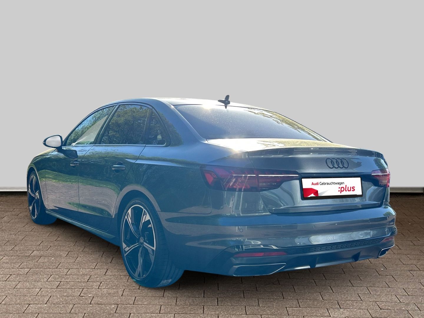 Fahrzeugabbildung Audi A4 Limousine 35 TDI tronic S line LED Optikpaket
