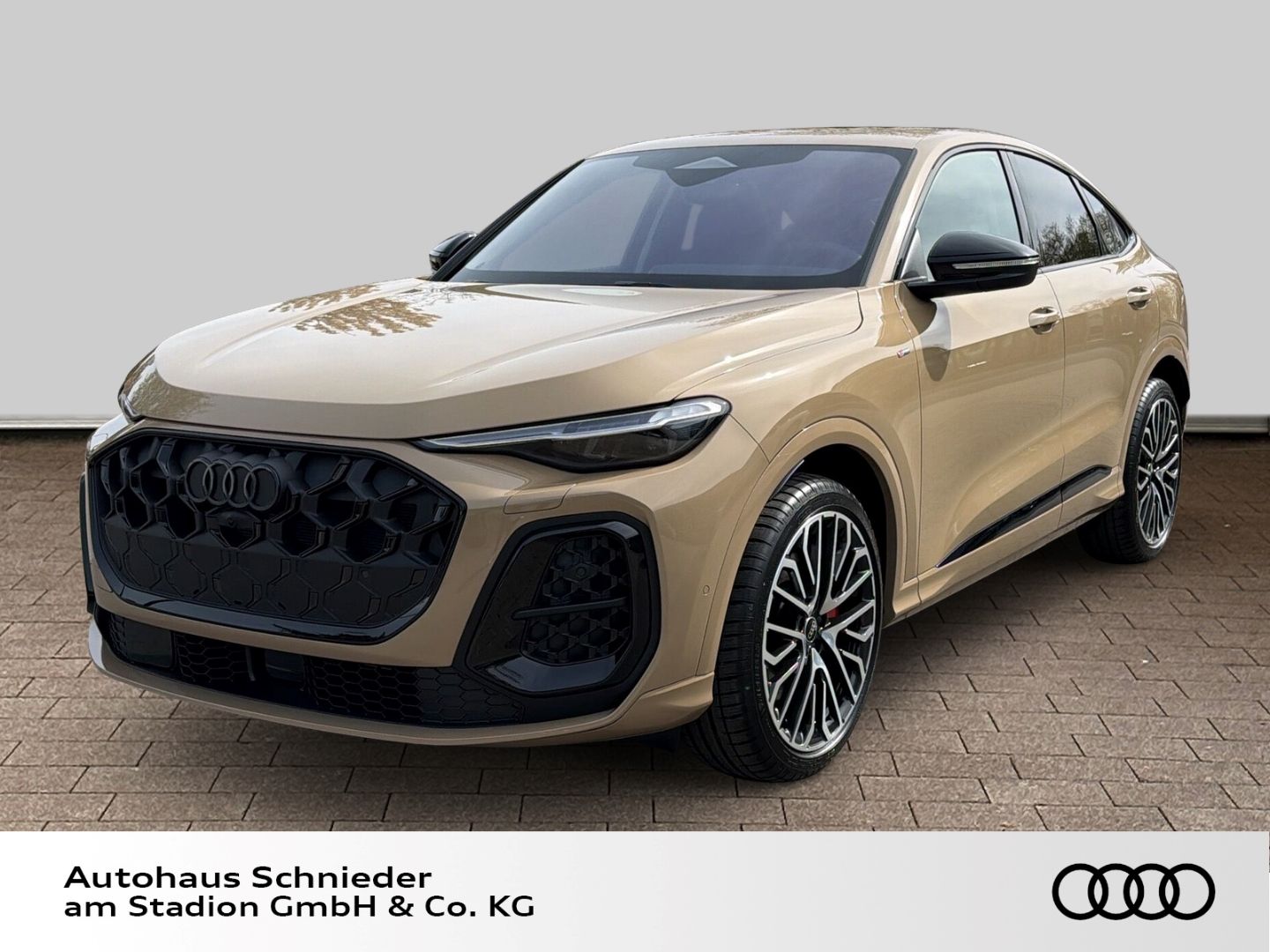 Audi Q5 SPORTBACK TDI 150KW+LED+PANO+AHK+LUFT+SPORTPA