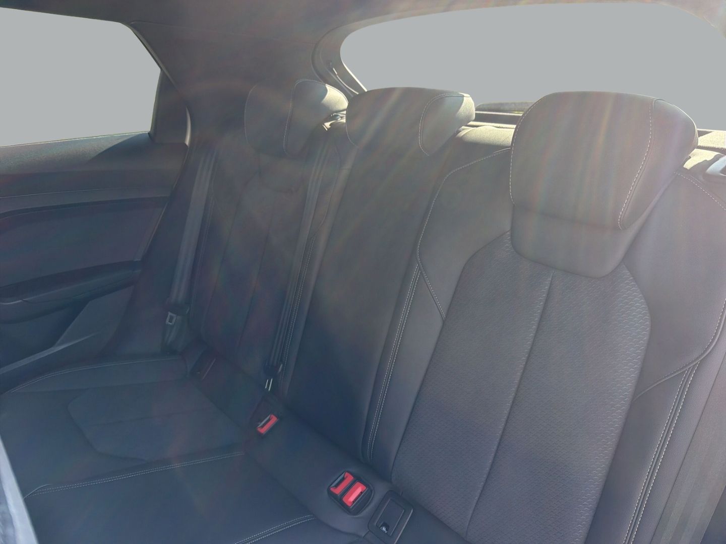 Fahrzeugabbildung Audi A1 SPORTBACK 30 TFSI+S tronic+VIRTUAL+CARPLAY+KL
