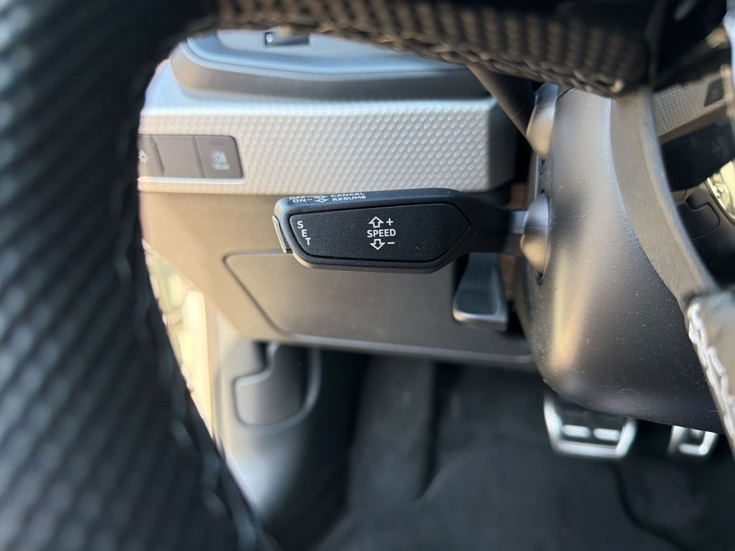 Fahrzeugabbildung Audi A1 SPORTBACK 30 TFSI+S tronic+VIRTUAL+CARPLAY+KL