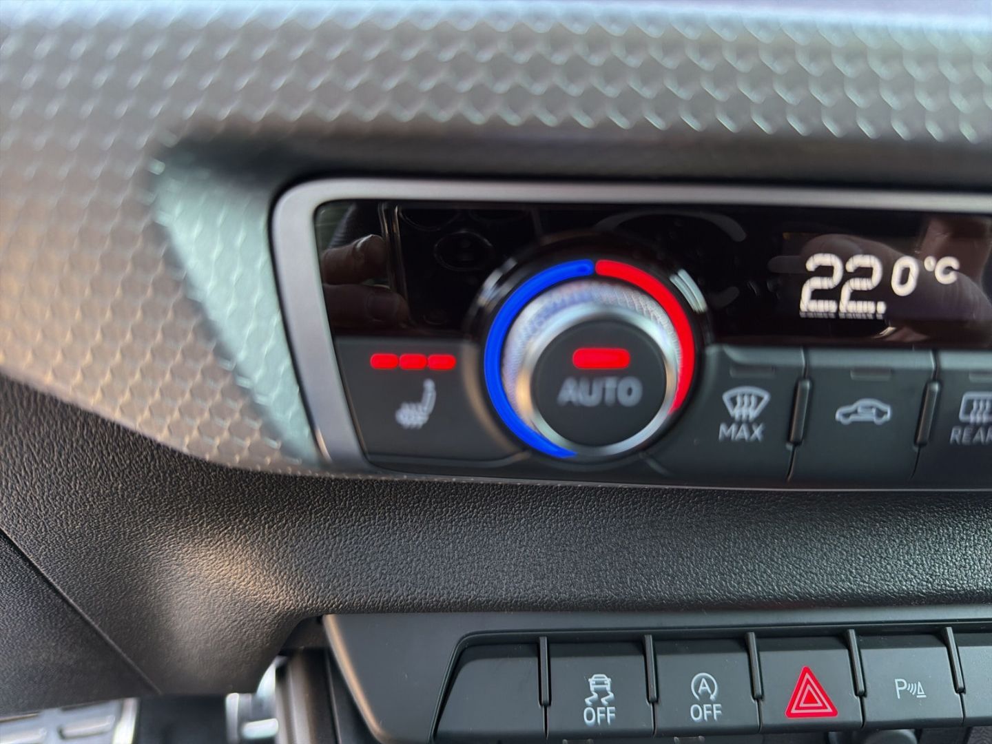 Fahrzeugabbildung Audi A1 SPORTBACK 30 TFSI+S tronic+VIRTUAL+CARPLAY+KL