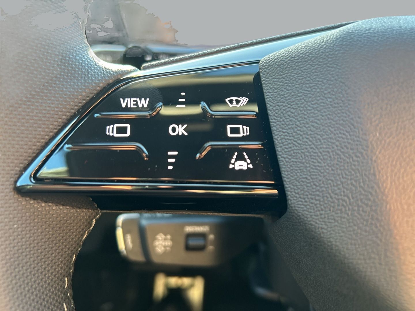 Fahrzeugabbildung Audi Q3 e-hybrid S-tronic NAVI+LEDER+SPORTSITZE+MATRI