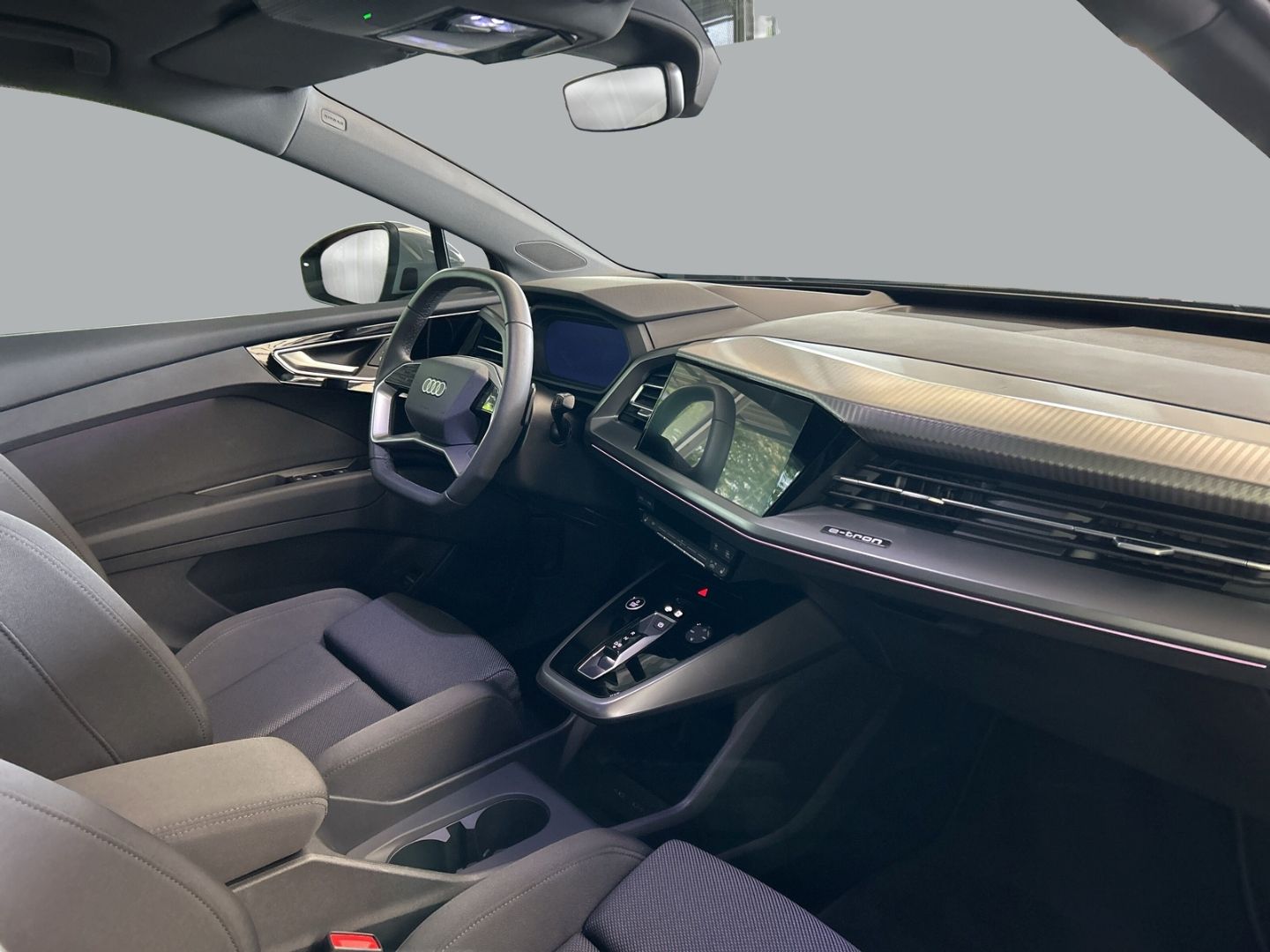 Fahrzeug 19 Fahrzeugabbildung Audi Q4 45 AHK-NAVI VIRTUAL COCKPIT LED SOUNDSYSTEM