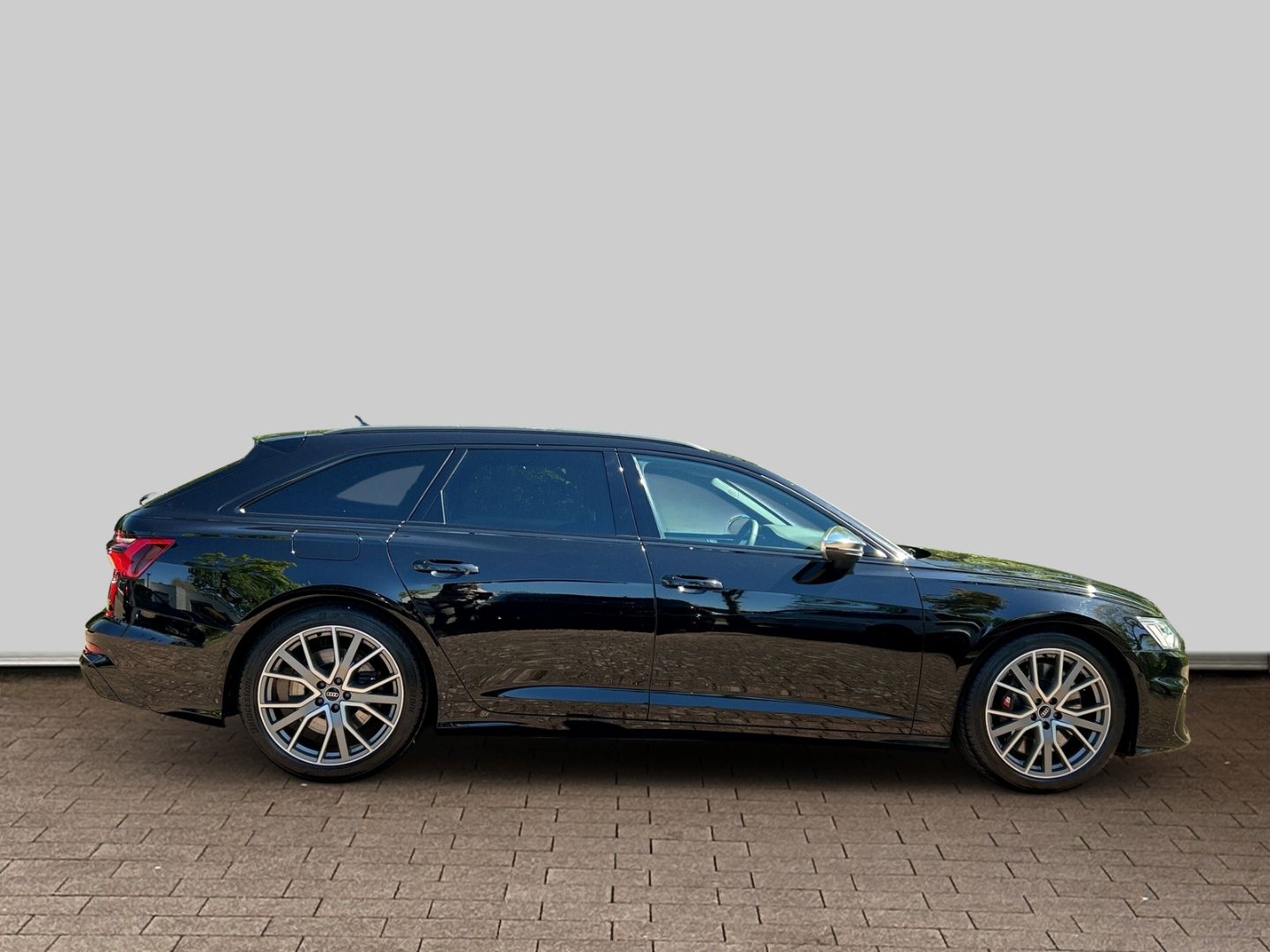 Fahrzeugabbildung Audi S6 Avant 3.0 TDI quattro LED Head-up Kamera B&O