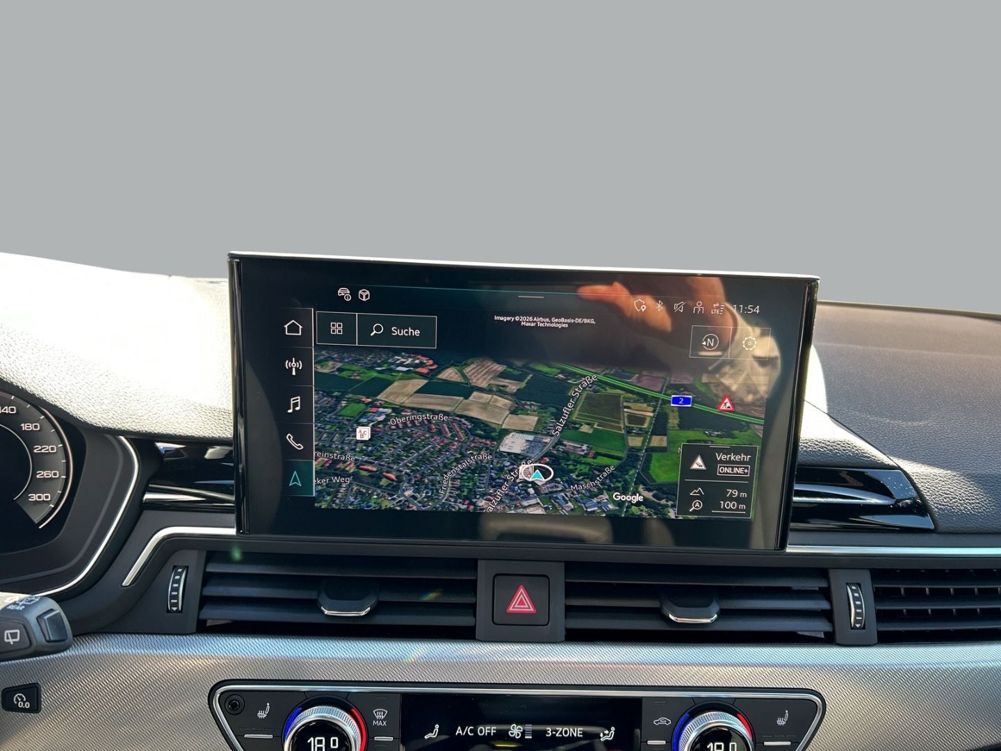 Fahrzeugabbildung Audi A4 2.0 Avant 40 TDI quattro S tronic Matrix LED