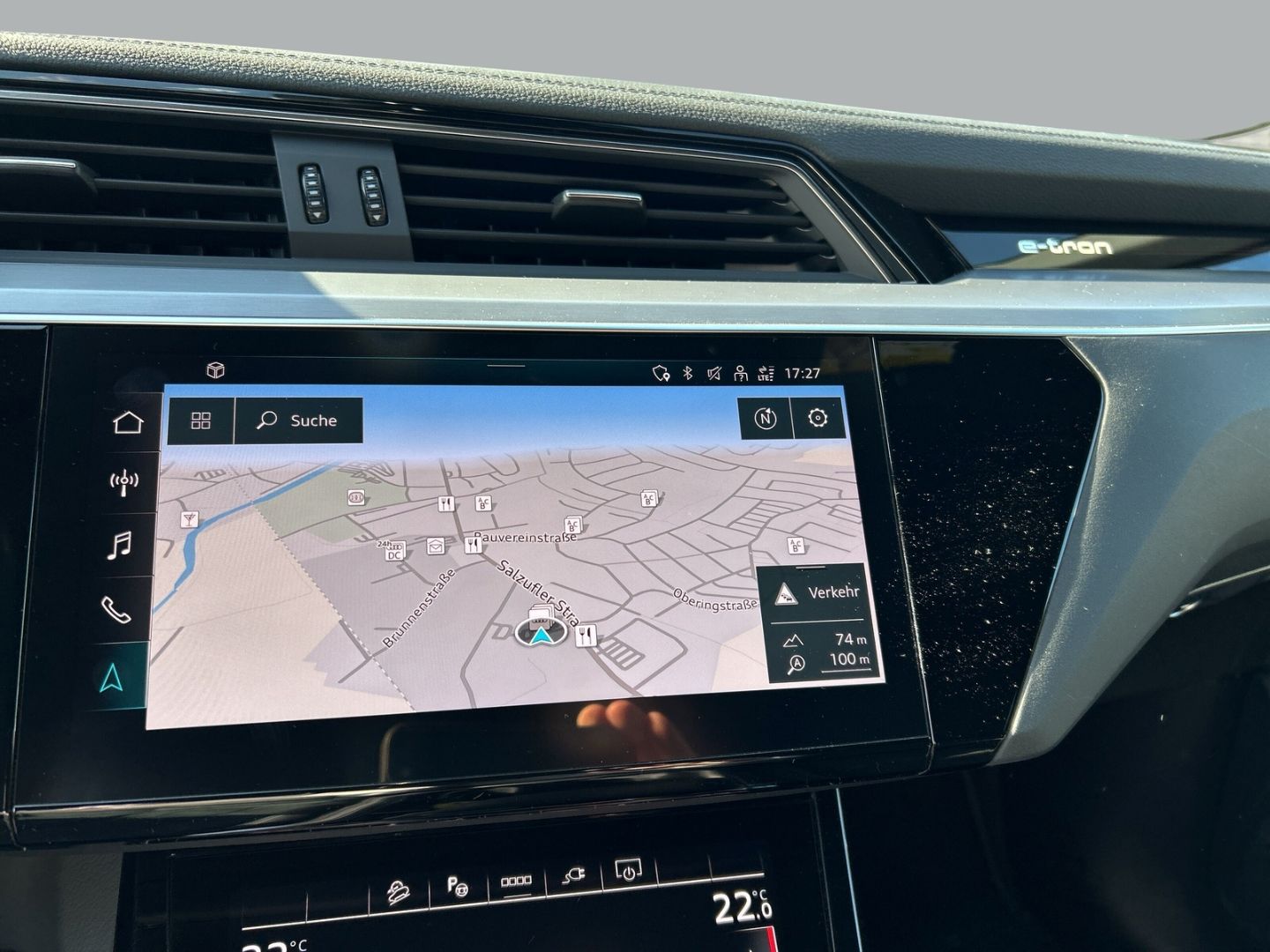 Fahrzeugabbildung Audi Q8 e-tron Sportback 50 QUATTROadvanced Luftfeder