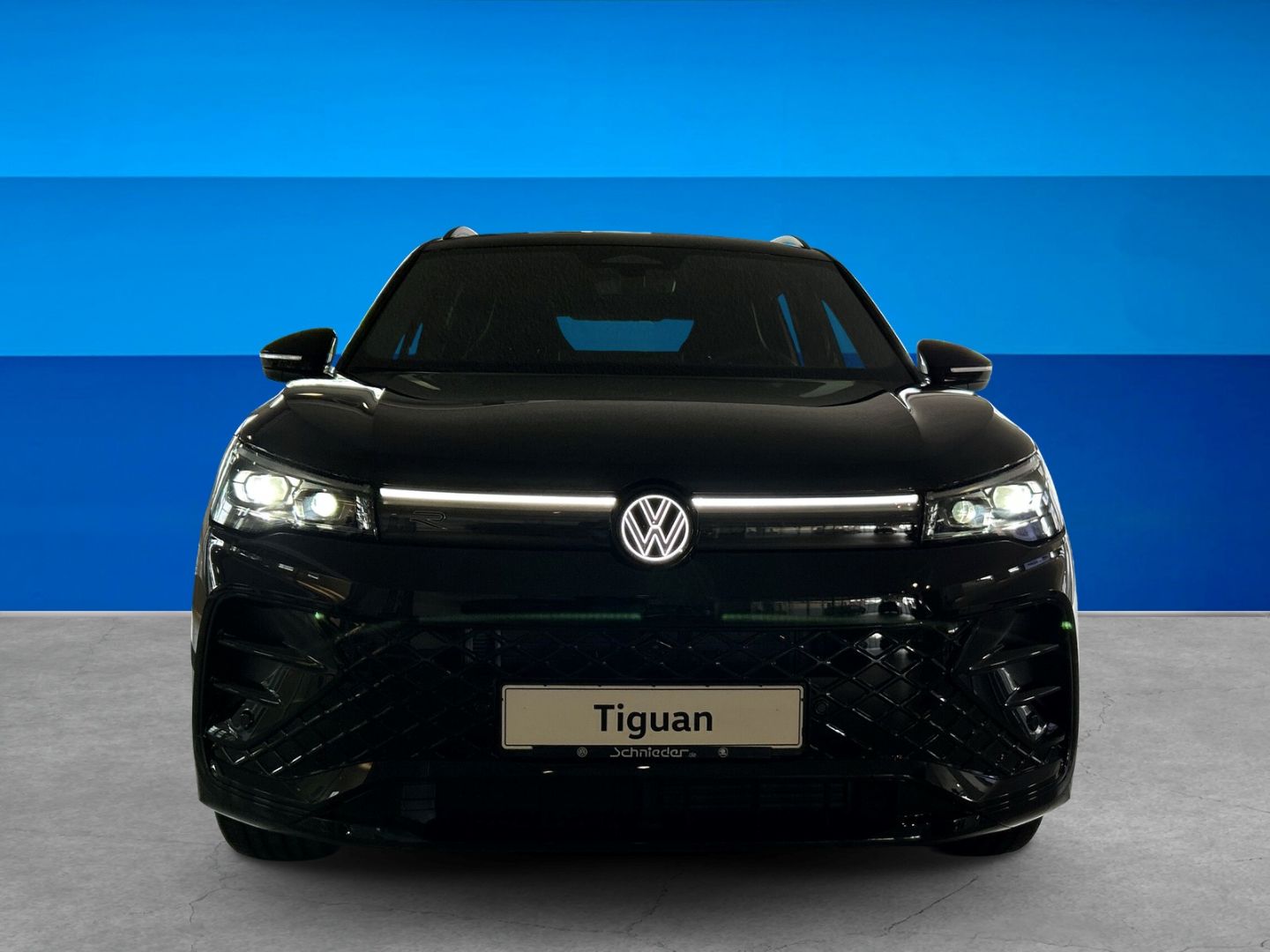 Fahrzeugabbildung Volkswagen Tiguan R-Line 2,0 l TDI 4M AHK IQ.DRIVE PREMIUM