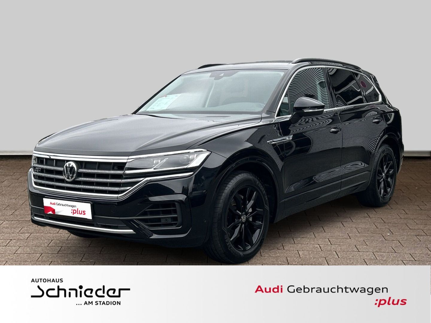 Fahrzeug 3 Fahrzeugabbildung Volkswagen Touareg 3.0 V6 TDI Elegance 4Motion R-Line - mit KI generiert/bearbeitet
