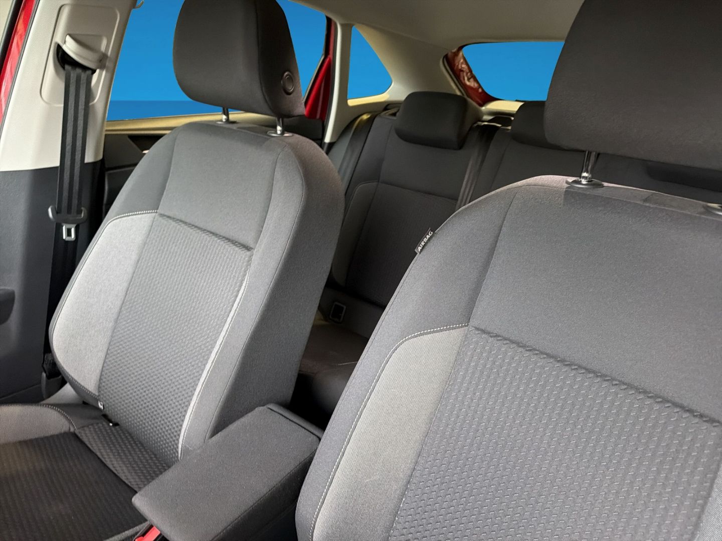 Fahrzeugabbildung Volkswagen Taigo 1.0 TSI Life Rear View IQ.DRIVE