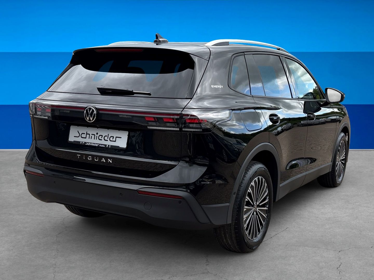 Fahrzeugabbildung Volkswagen Tiguan ENERGY 2,0 l TDI DSG AHK LED+ NAPOLI
