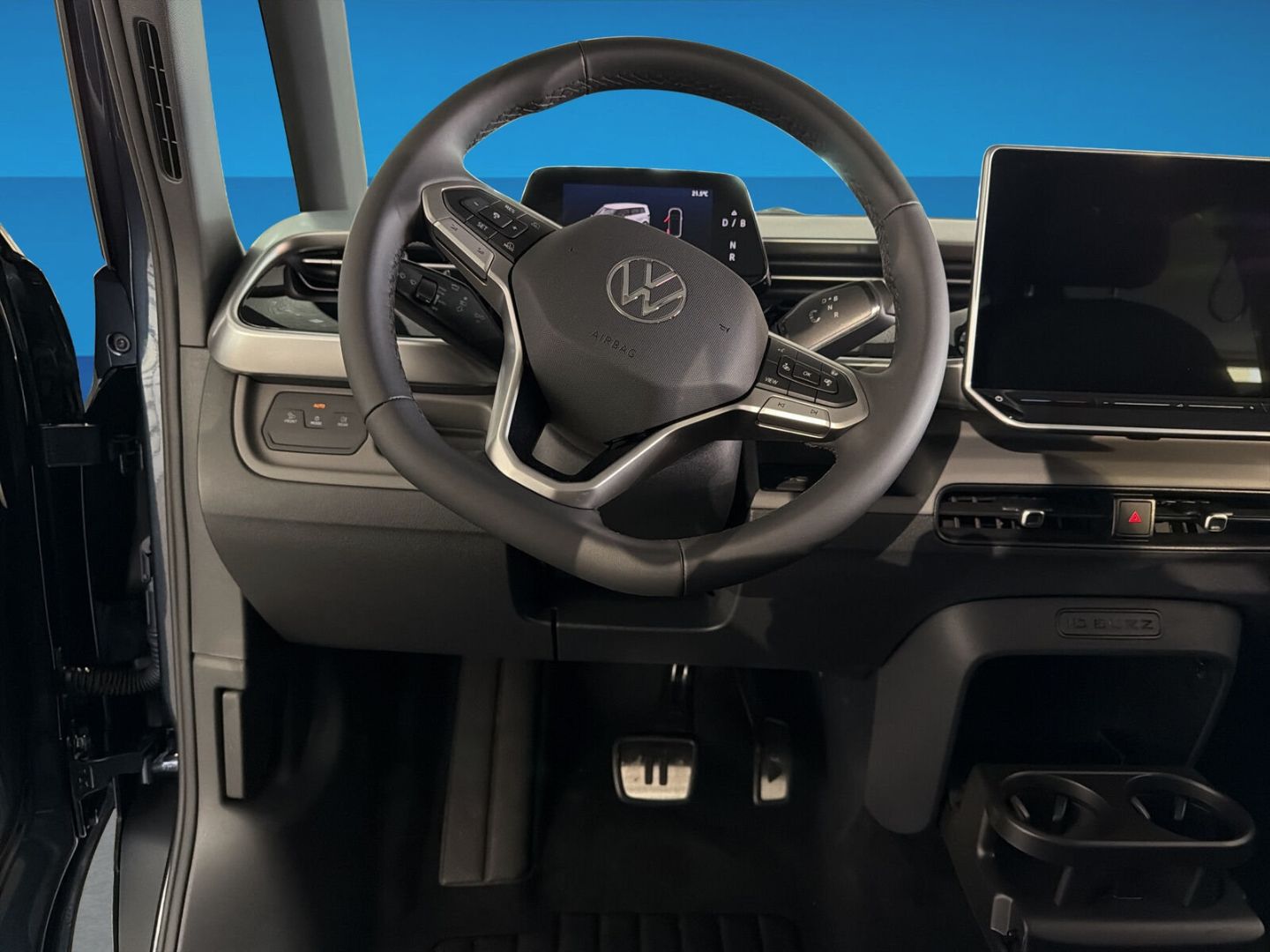 Fahrzeugabbildung Volkswagen ID. Buzz Pro 210 kW 79 kWh KR - mit KI generiert/bearbeitet