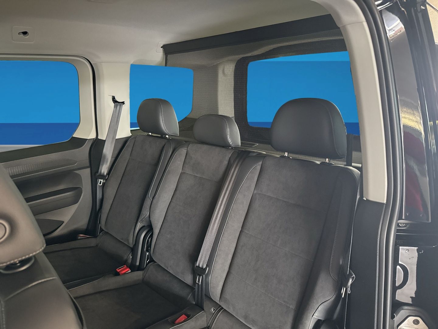 Fahrzeugabbildung Volkswagen Caddy Life 5-Sitzer Motor  2,0 l TDI EU6 SCR 90