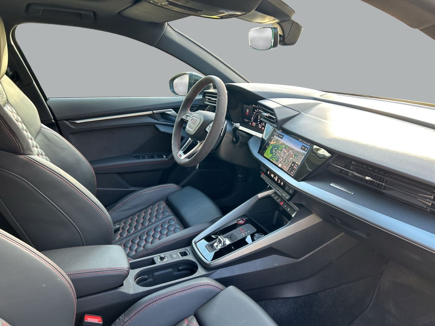 Fahrzeugabbildung Audi RS3 Sportback 2.5 TFSI QUATTRO El. PANO NAVI LED