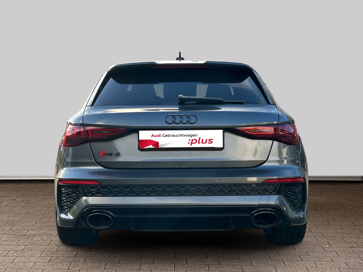 Fahrzeugabbildung Audi RS3 Sportback 2.5 TFSI QUATTRO El. PANO NAVI LED