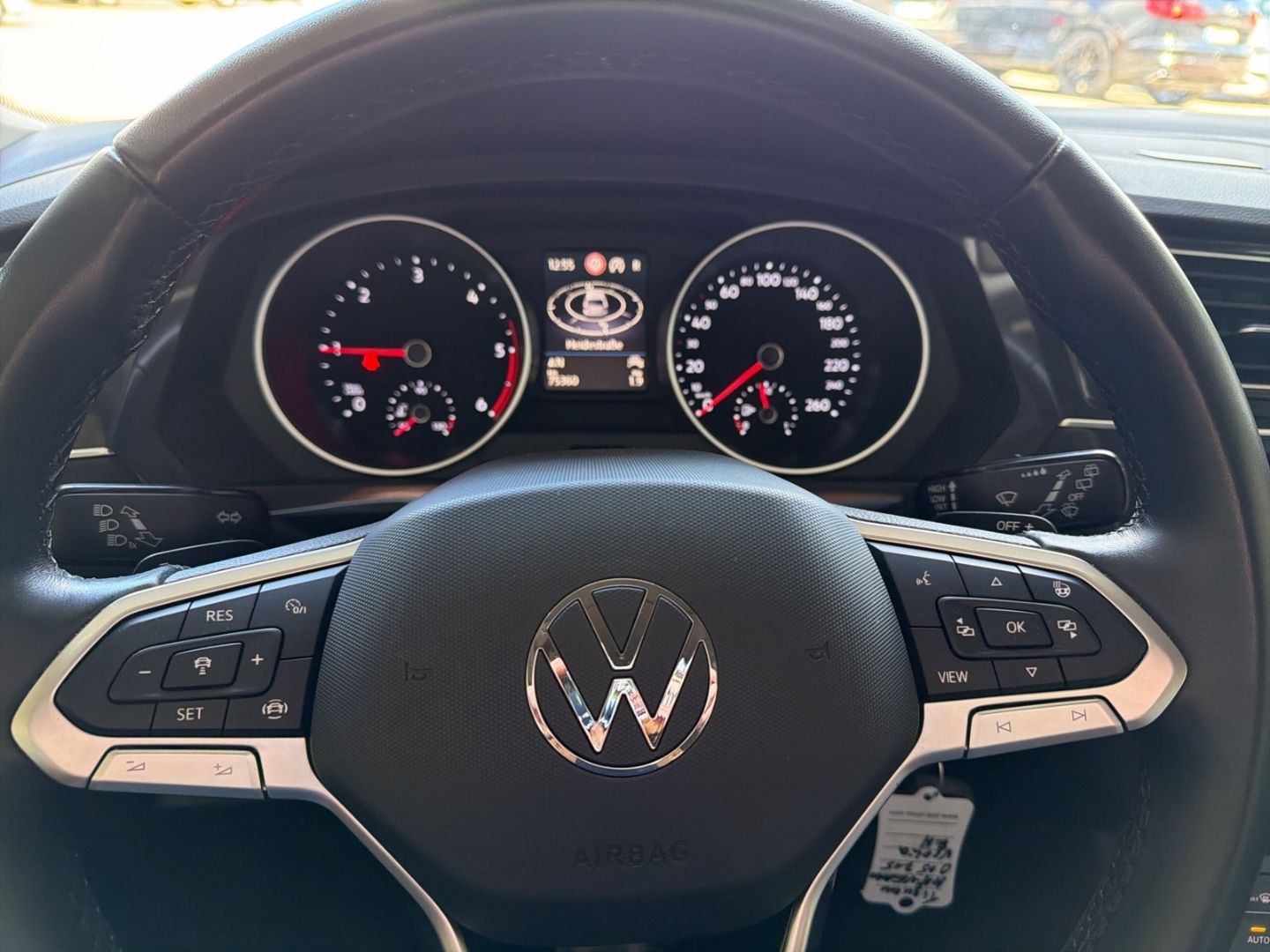 Fahrzeugabbildung Volkswagen Tiguan 2.0 TDI Life Rear View Business Premium
