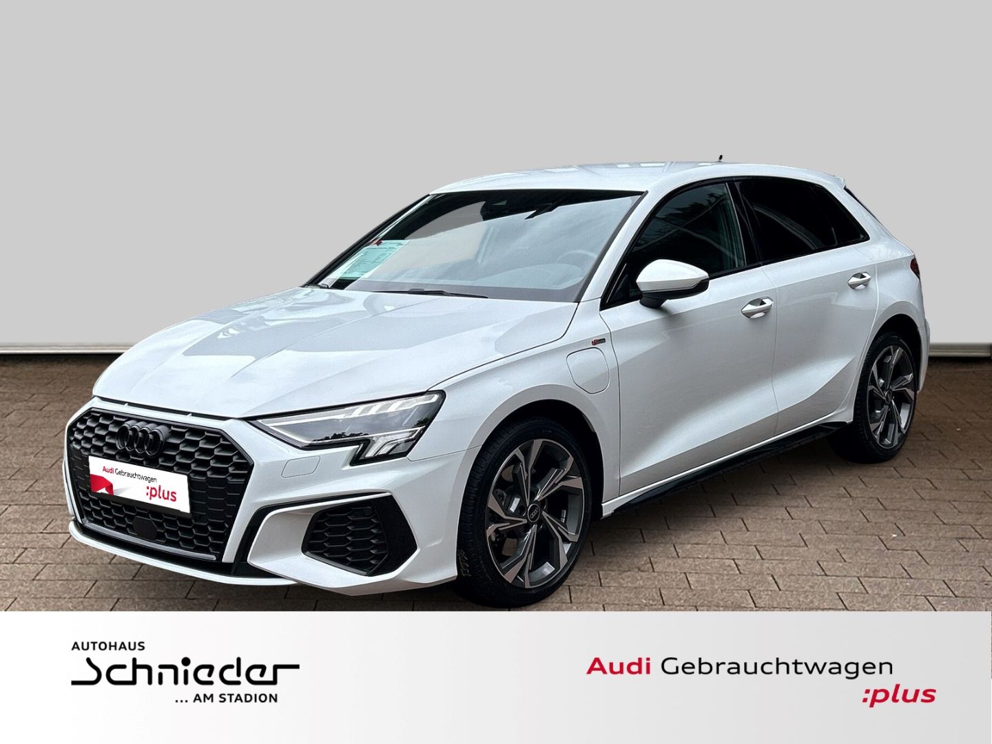 Fahrzeuge 1 Audi A3 e Sportback 40 1.4 TFSI S line E-tron