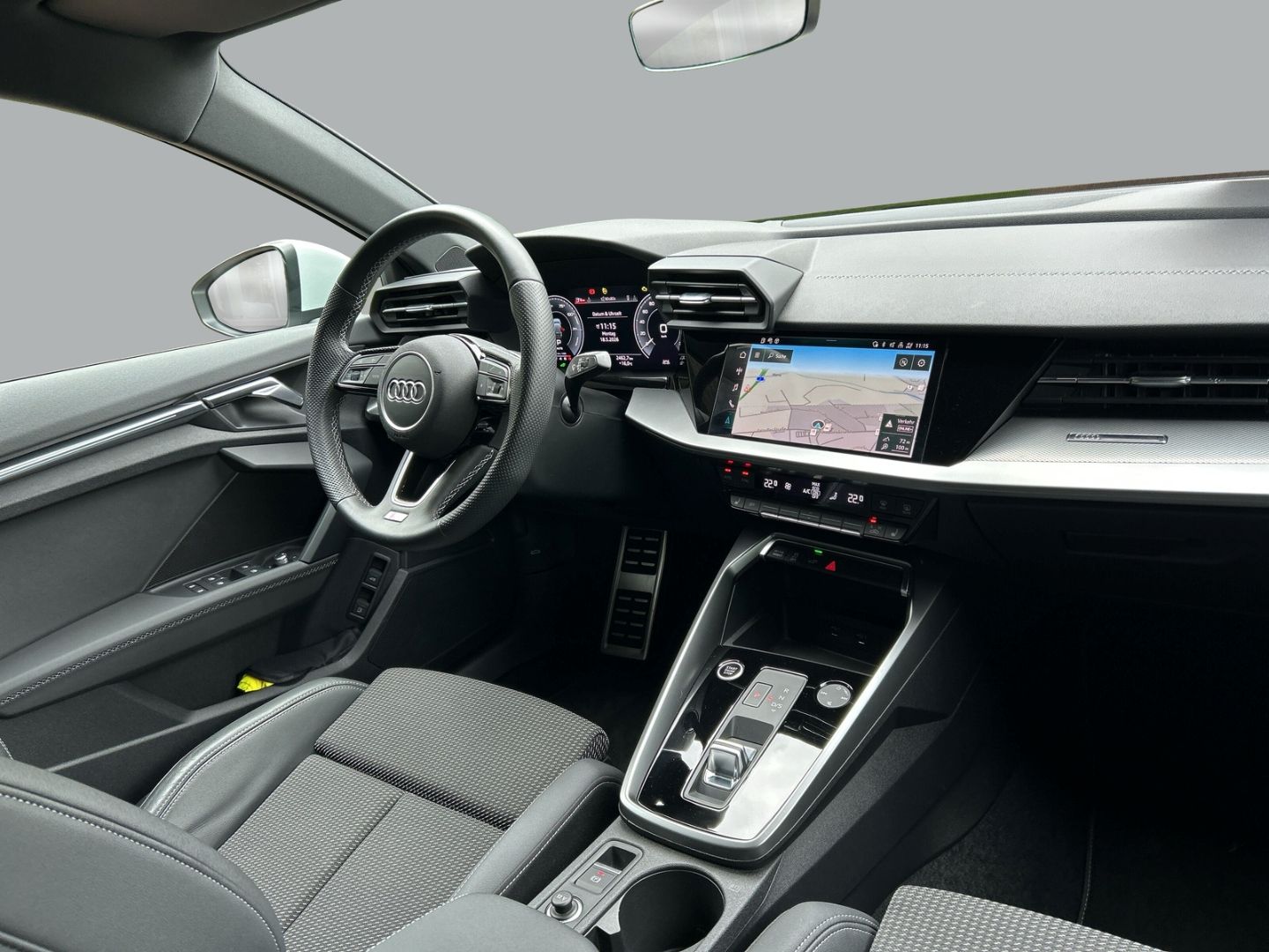 Fahrzeugabbildung Audi A3 e Sportback 40 1.4 TFSI S line E-tron