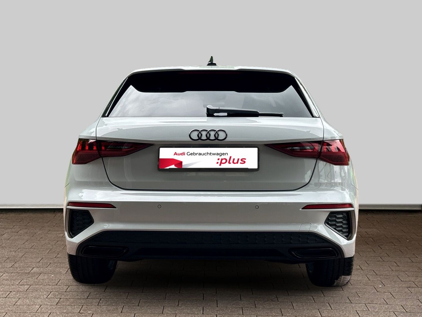 Fahrzeugabbildung Audi A3 e Sportback 40 1.4 TFSI S line E-tron