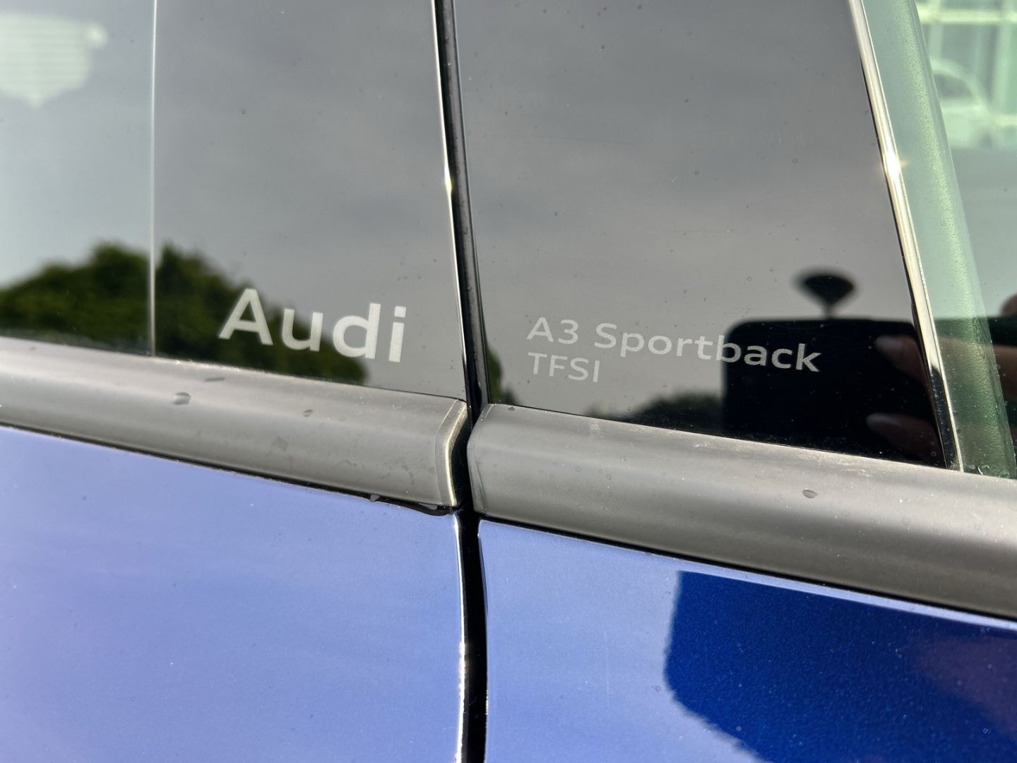 Fahrzeug 22 Fahrzeugabbildung Audi A3 SPORTBACK TFSI 85 kW +AHK+VIRTUAL+NAVI+SHZ