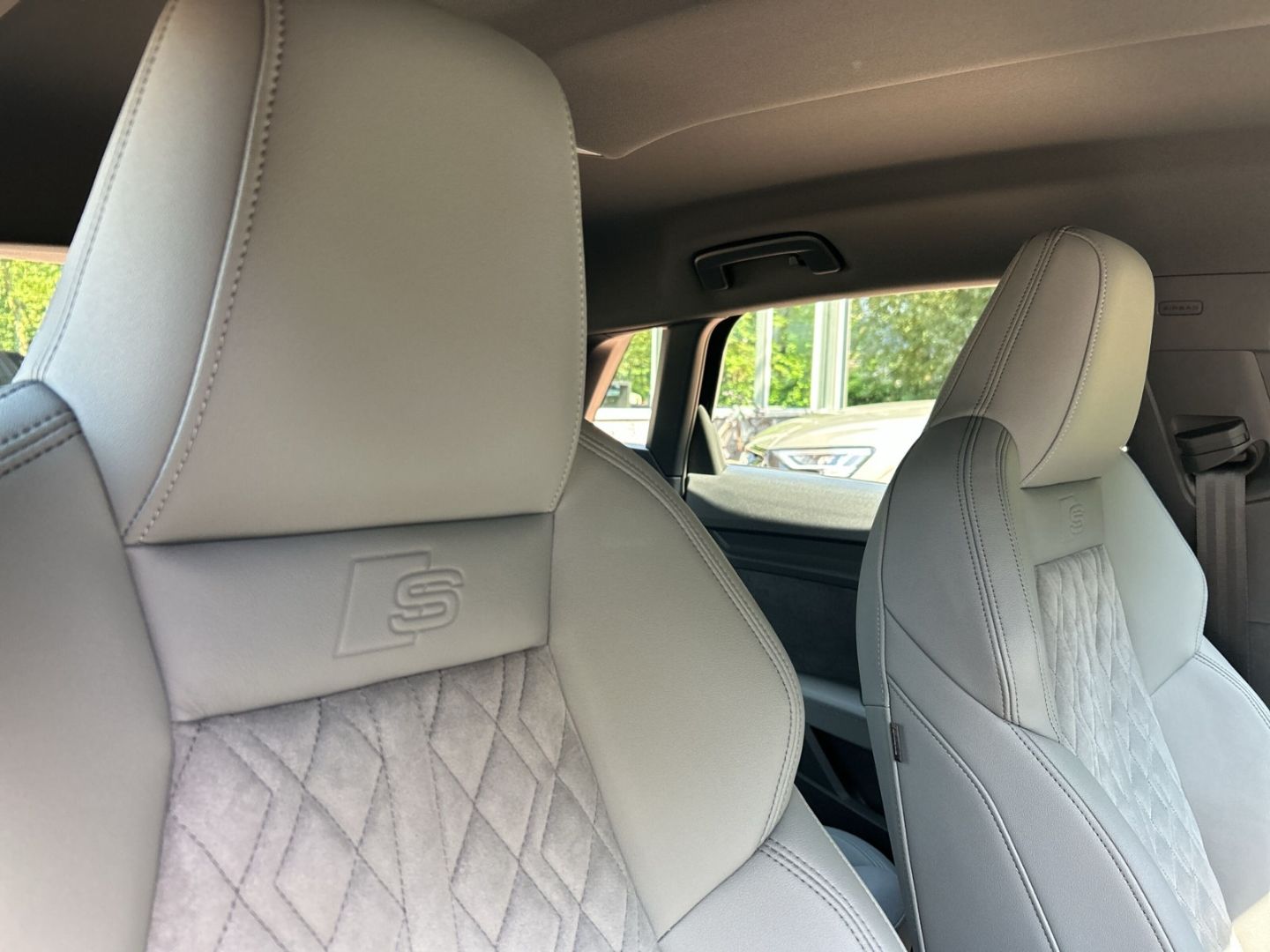 Fahrzeugabbildung Audi A3 SPORTBACK 150PS+LED+LEDER+NAVI+CARPLAY+VIRTUA