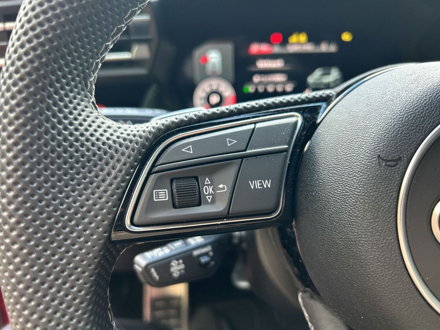Fahrzeugabbildung Audi A3 SPORTBACK ADVANCED 30TFSI+AHK+VIRTUAL+SHS+KAM
