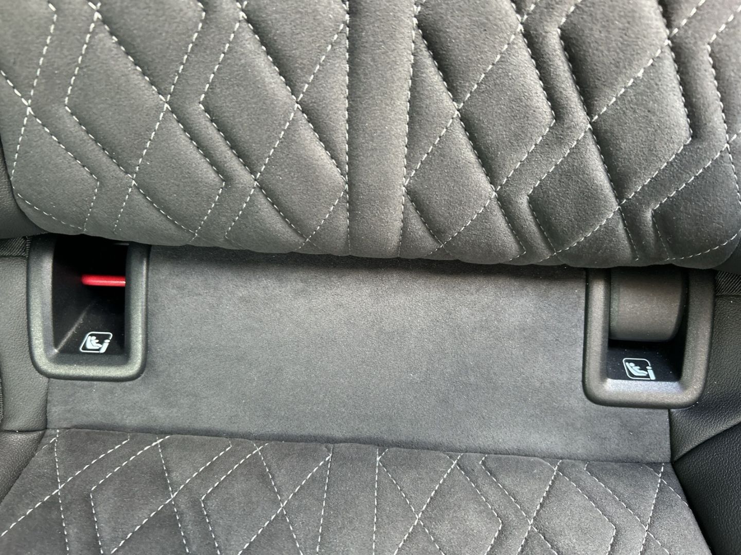 Fahrzeugabbildung Audi A3 SPORTBACK ADVANCED 30TFSI+AHK+VIRTUAL+SHS+KAM