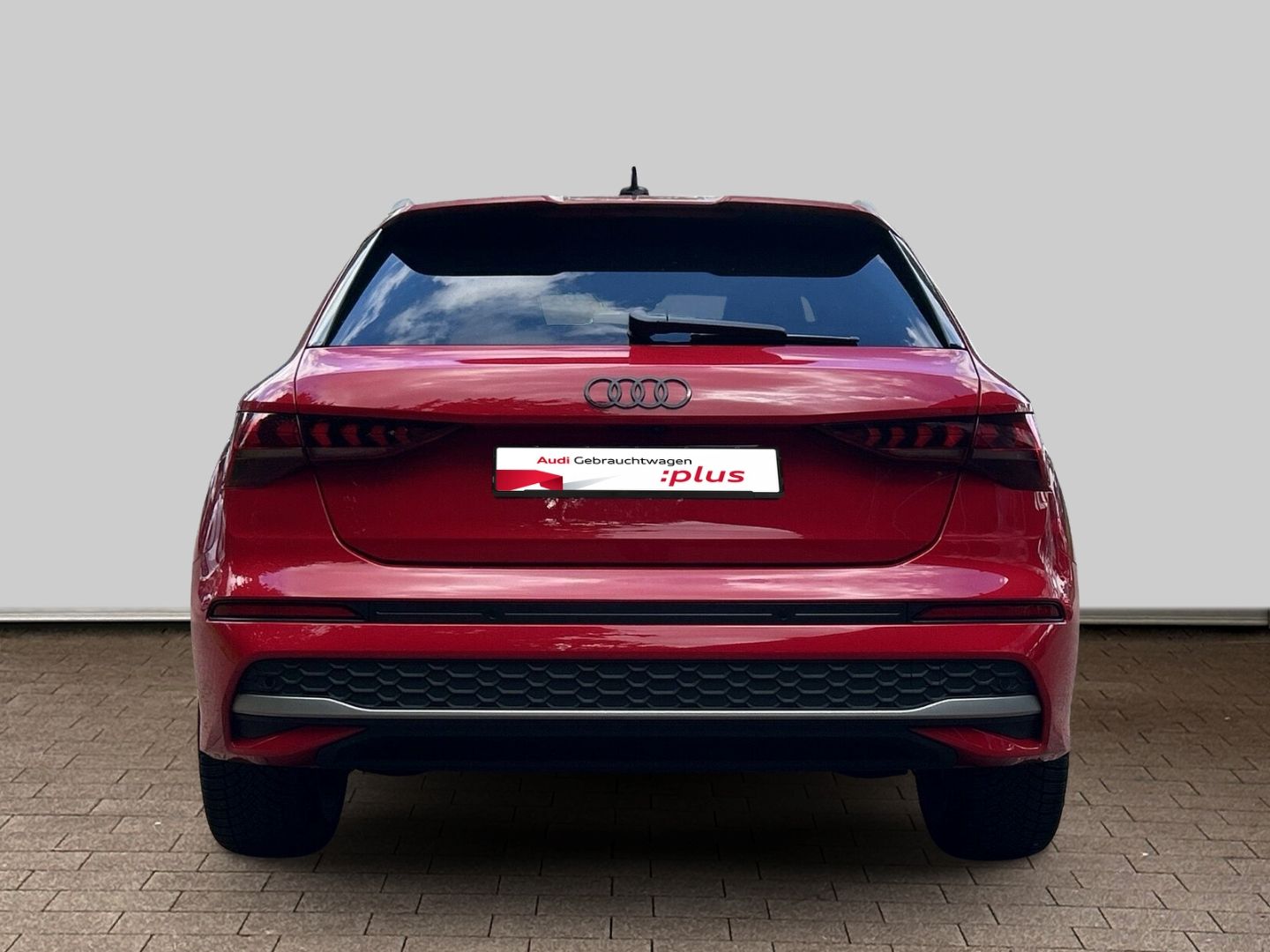 Fahrzeugabbildung Audi A3 SPORTBACK ADVANCED 30TFSI+AHK+VIRTUAL+SHS+KAM
