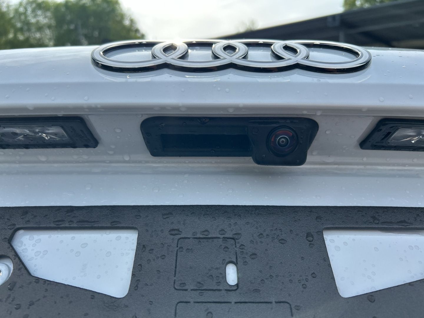 Fahrzeugabbildung Audi A3 SPORTBACK ADVANCED TFSI+AHK+LED+NAVI+VIRTUAL