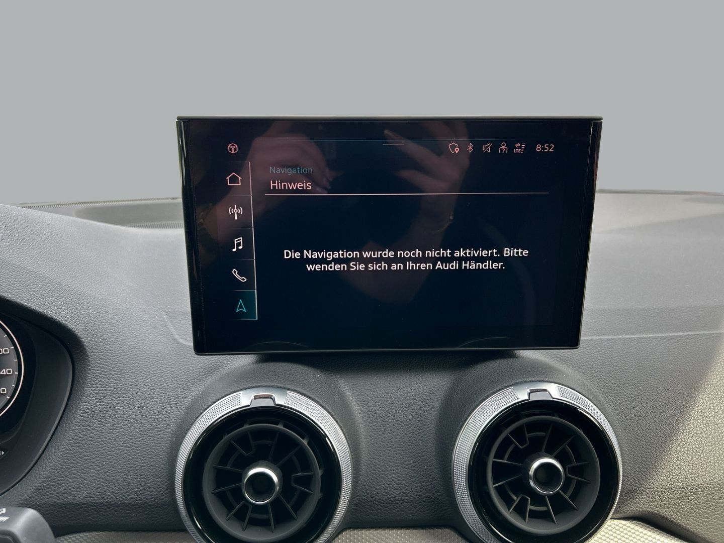 Fahrzeugabbildung Audi Q2 S-LINE 35TFSI+LED+AHK+CARPLAY+VIRTUAL+KAMERA
