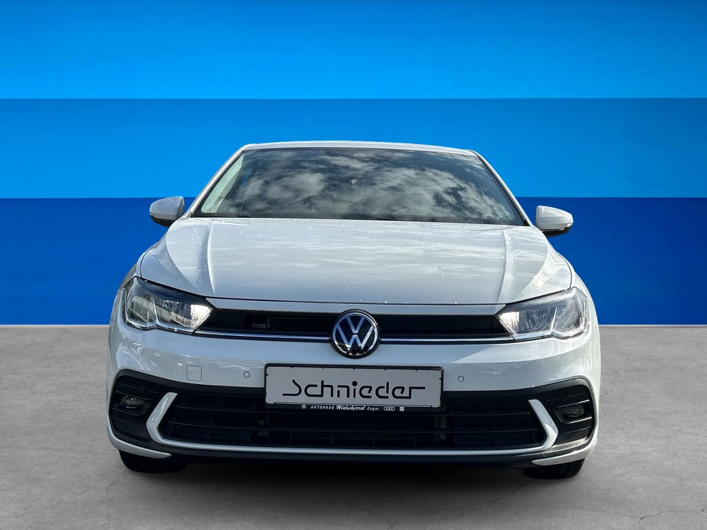 Fahrzeug 8 Fahrzeugabbildung Volkswagen Polo VI 1.0 TSI Life Navi Digitales Cockpit LED - mit KI generiert/bearbeitet