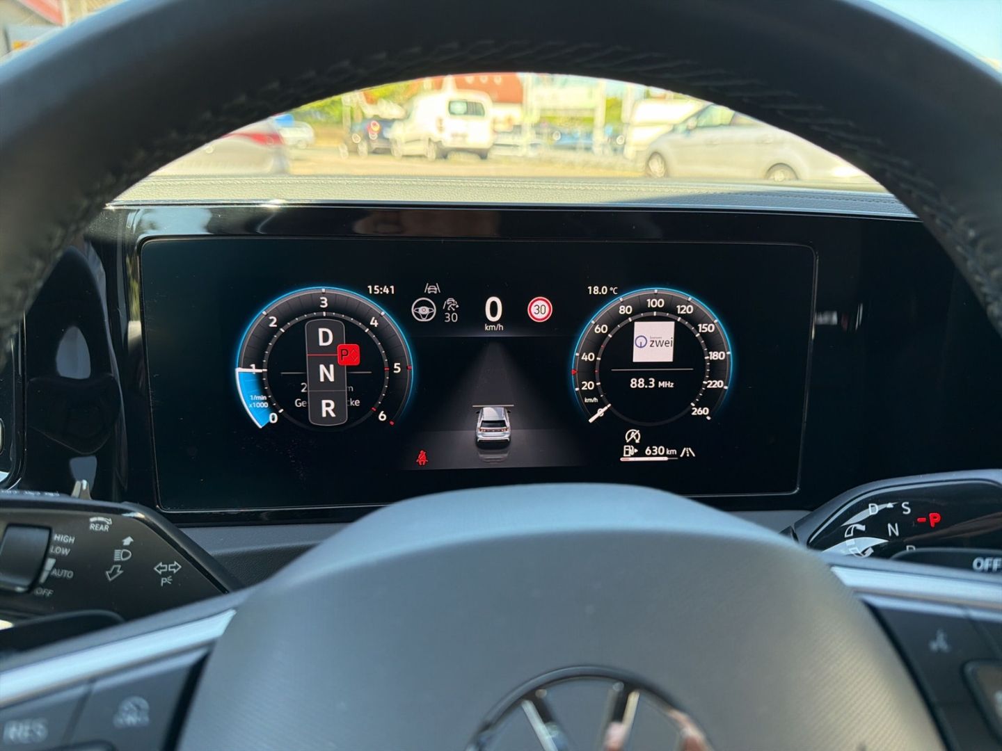 Fahrzeug 20 Fahrzeugabbildung Volkswagen Tiguan 142 kW 2.0 TDI R-Line 4Motion