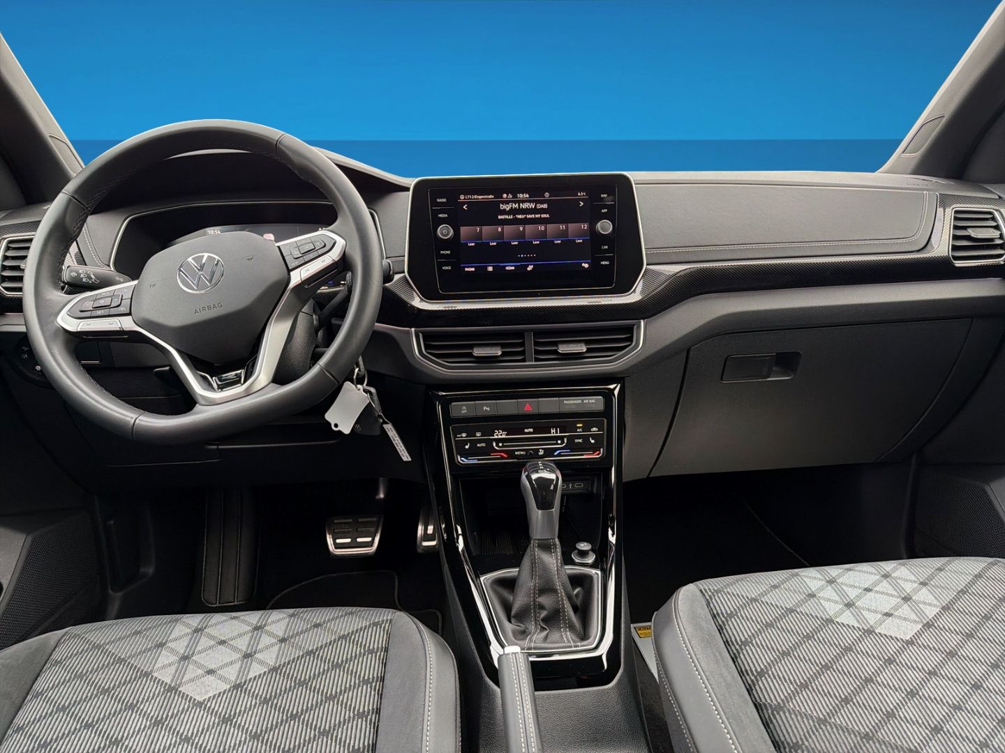 Fahrzeugabbildung Volkswagen T-Cross 1.5 TSI R-Line Rear View AHK Clima Navi